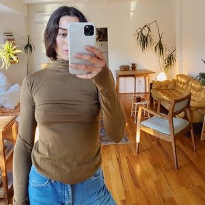 Vince cashmere turtleneck